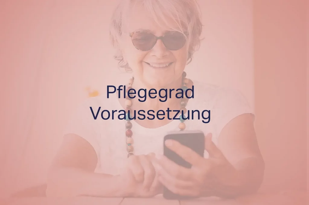 Seniorin prüft ihren Pflegegrad am Telefon